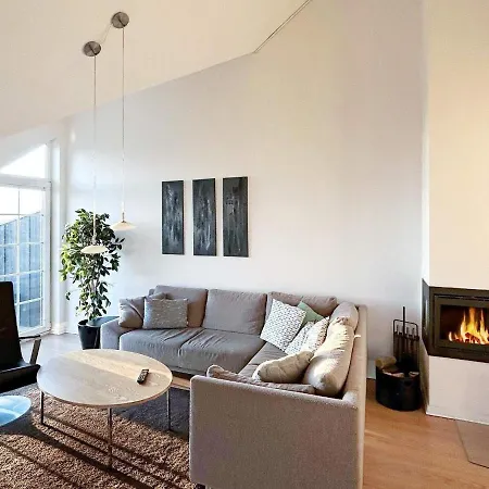 8 Person In Bogense-by Traum * Bogense