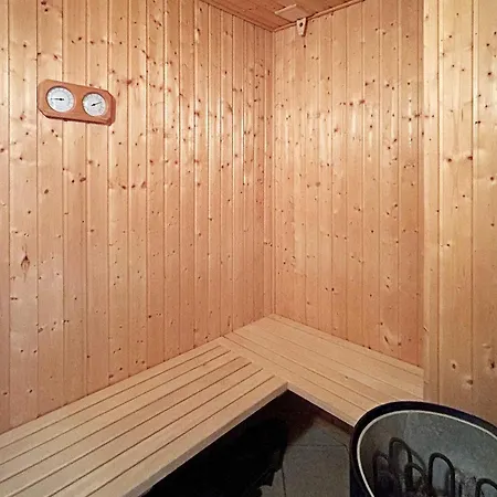 8 Person In Bogense-by Traum * Bogense