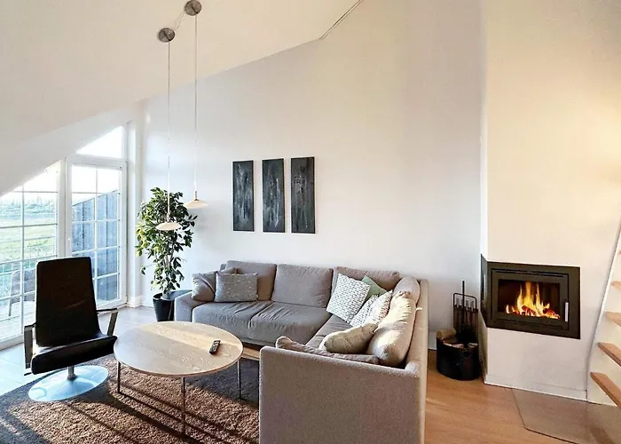 8 Person In Bogense-by Traum * בוגנזה