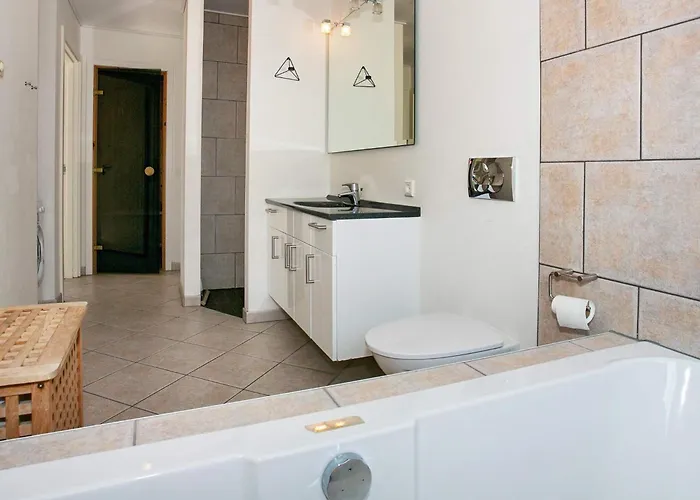 8 Person In Bogense-by Traum בית נופש