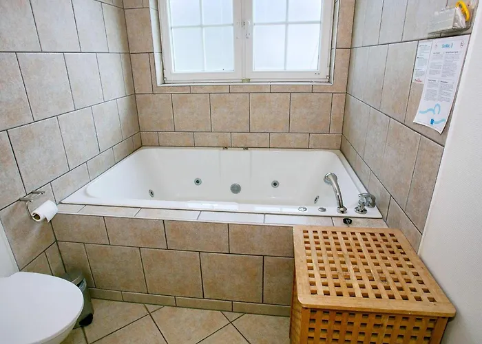 8 Person In Bogense-by Traum * בוגנזה